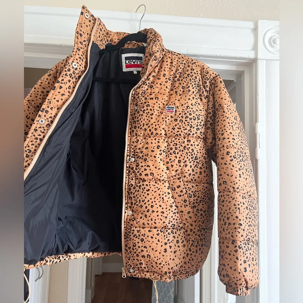 Levi’s Sydney Short Puffer Jacket - Picture 5 of 6